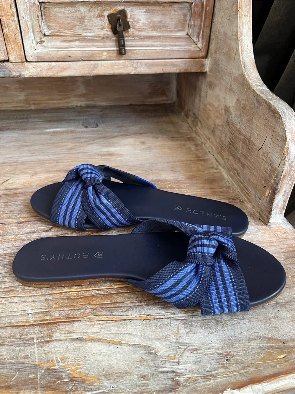 💙 Rothy's The Knot Slide Sandals Size 7 Cobalt Blue Stripe Summer